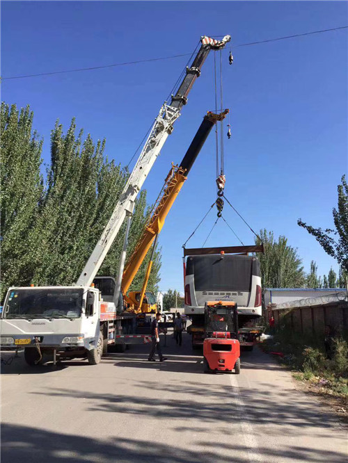 曹县港口集装箱搬运案例